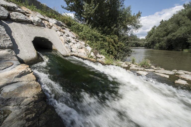 Clean waters for a green Slovenia: EU funding for wastewater infrastructure in Municipality Dravograd Clean waters for a green Slovenia: EU funding for wastewater infrastructure in Municipality Dravograd