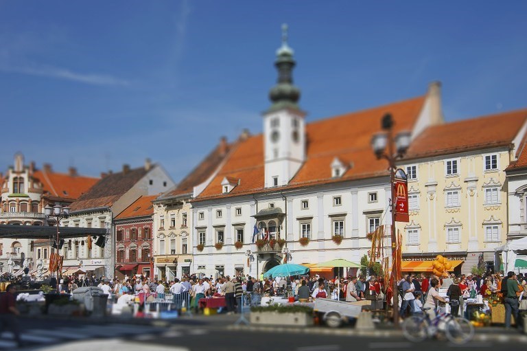 EU funding for bicycle and pedestrian overpass in Maribor EU funding for bicycle and pedestrian overpass in Maribor