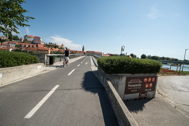 EU funding for the development of pedestrian and cycling infrastructure in Ptuj EU funding for the development of pedestrian and cycling infrastructure in Ptuj