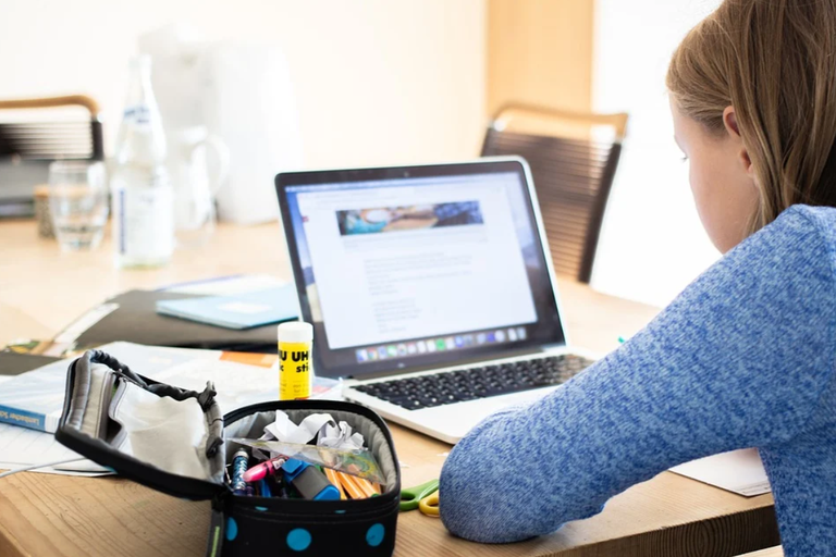 EUR 13.6 million in React-EU funding for modern ICT in educational institutions EUR 13.6 million in React-EU funding for modern ICT in educational institutions