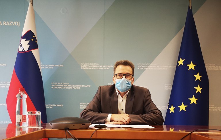 Minister Černač attends the annual session of the Association of Municipalities and Towns of Slovenia Minister Černač attends the annual session of the Association of Municipalities and Towns of Slovenia
