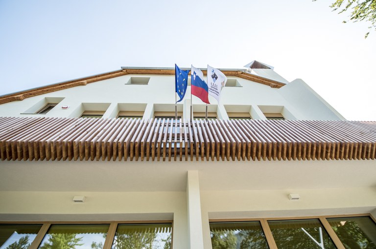 Evropska sredstva za energetsko prenovo stavb v javni lasti v Trbovljah, Ajdovščini in Lendavi Evropska sredstva za energetsko prenovo stavb v javni lasti v Trbovljah, Ajdovščini in Lendavi