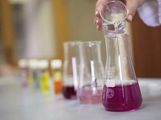 Evropska sredstva za obnovo laboratorija za industrijske bioprocese Biotehniške fakultete Evropska sredstva za obnovo laboratorija za industrijske bioprocese Biotehniške fakultete