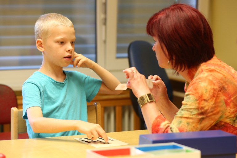 Evropska sredstva za socialno vključenost otrok in mladih s posebnimi potrebami Evropska sredstva za socialno vključenost otrok in mladih s posebnimi potrebami