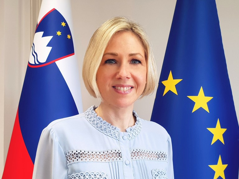 Nina Seljak.jpg