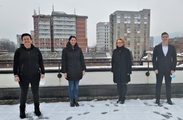 Državna sekretarka mag. Monika Kirbiš Rojs na posvetu s predstavniki nevladnih organizacij Državna sekretarka mag. Monika Kirbiš Rojs na posvetu s predstavniki nevladnih organizacij