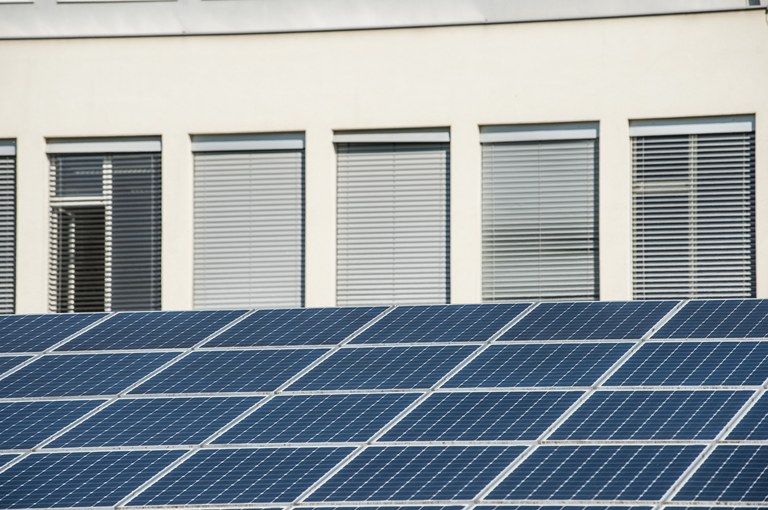 Evropska sredstva za energetsko prenovo večstanovanjskega objekta v Kopru Evropska sredstva za energetsko prenovo večstanovanjskega objekta v Kopru