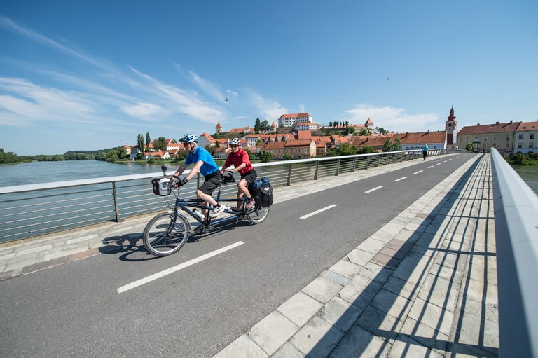 Evropska sredstva za kolesarske povezave na Ptuju Evropska sredstva za kolesarske povezave na Ptuju
