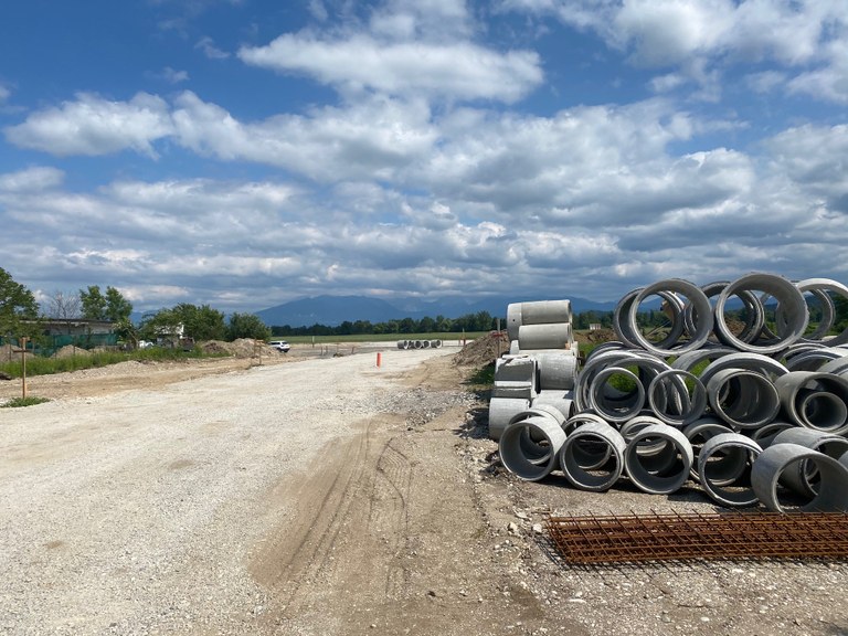 Krepimo gospodarstvo v Osrednjeslovenski regiji: Evropska sredstva za Ekonomsko-poslovno cono Zalog Krepimo gospodarstvo v Osrednjeslovenski regiji: Evropska sredstva za Ekonomsko-poslovno cono Zalog