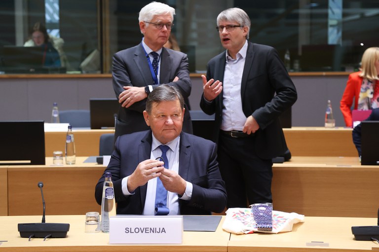 Minister Jevšek za ohranitev temeljne vloge kohezijske politike EU Minister Jevšek za ohranitev temeljne vloge kohezijske politike EU