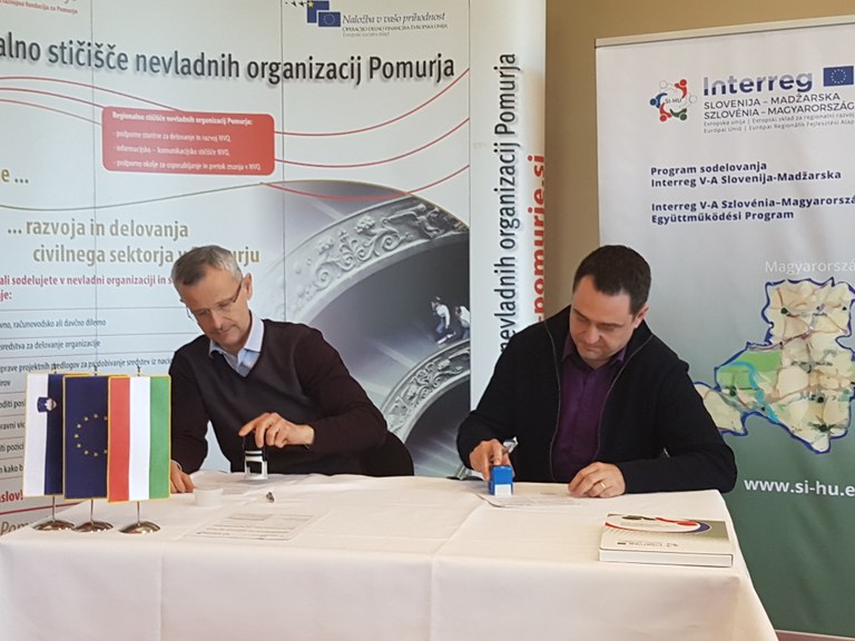 Na čezmejnem programu Slovenija–Madžarska pogodbeno vezanih že 92 odstotkov razpoložljivih sredstev Na čezmejnem programu Slovenija–Madžarska pogodbeno vezanih že 92 odstotkov razpoložljivih sredstev