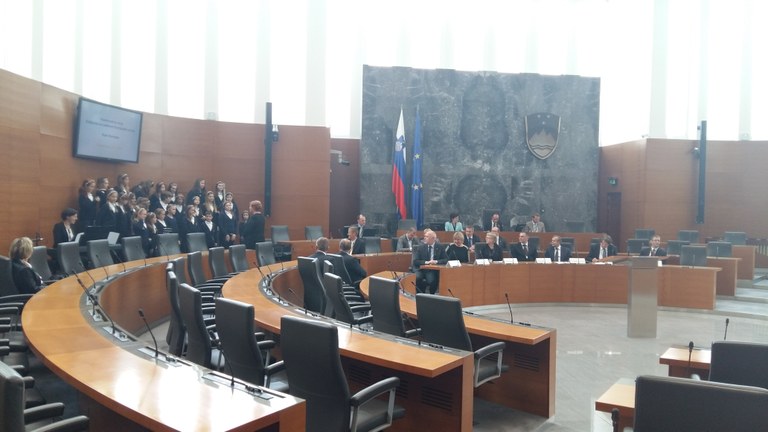 Odprtje fotografske razstave v Državnem zboru Odprtje fotografske razstave v Državnem zboru