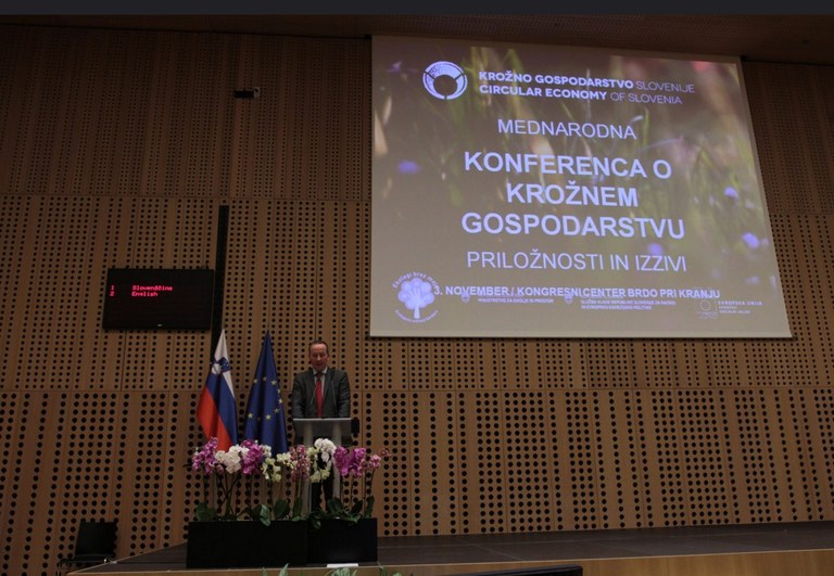 Prehod v krožno gospodarstvo nujen in možen Prehod v krožno gospodarstvo nujen in možen