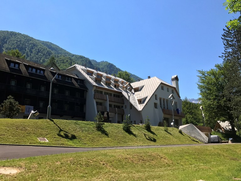 S predstavniki Evropske komisije obiskali Dom Bohinj S predstavniki Evropske komisije obiskali Dom Bohinj