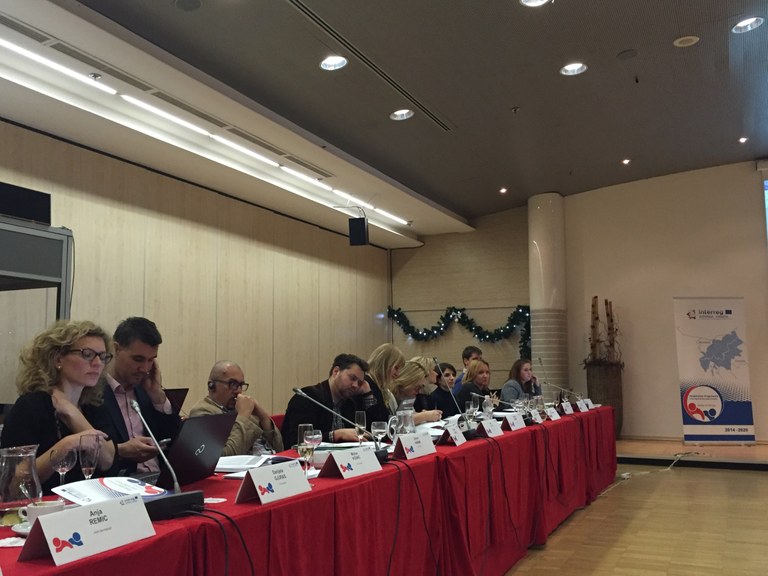 Ustanovna seja Odbora za spremljanje Programa sodelovanja Interreg V-A Slovenija-Hrvaška v obdobju 2014–2020 Ustanovna seja Odbora za spremljanje Programa sodelovanja Interreg V-A Slovenija-Hrvaška v obdobju 2014–2020